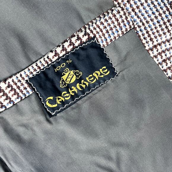 Malibu Clothes Men's Vintage Cashmere Houndstooth Sport Coat, Made In USA - Picture 8 of 12